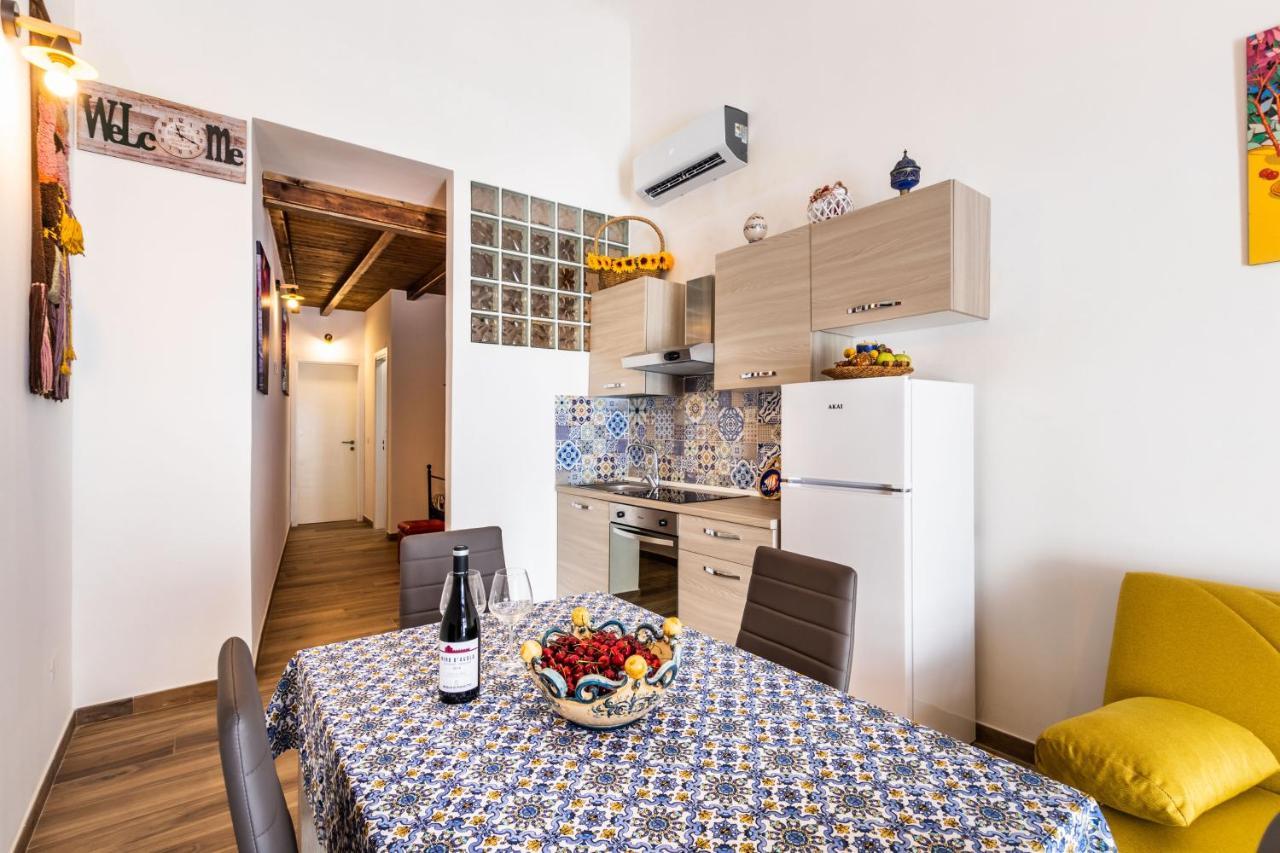 Casa Emma Apartment อาโวลา ภายนอก รูปภาพ