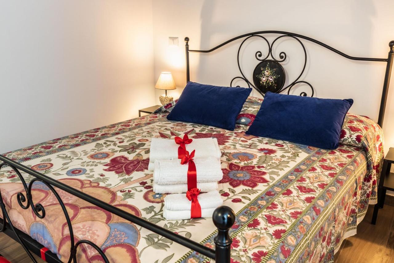 Casa Emma Apartment อาโวลา ภายนอก รูปภาพ